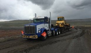 <h3>Trucking Services</h3>We offer a full service trucking operation.